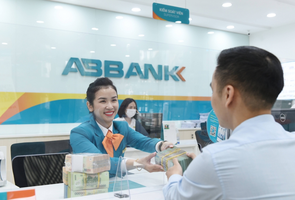 ABBank (ABB): Thành viên HĐQT hoàn tất mua vào lượng lớn cổ phiếu