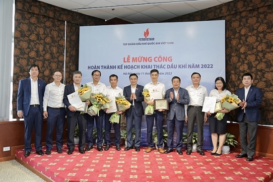 Petrovietnam hoàn thành vượt các chỉ tiêu tài chính năm 2022