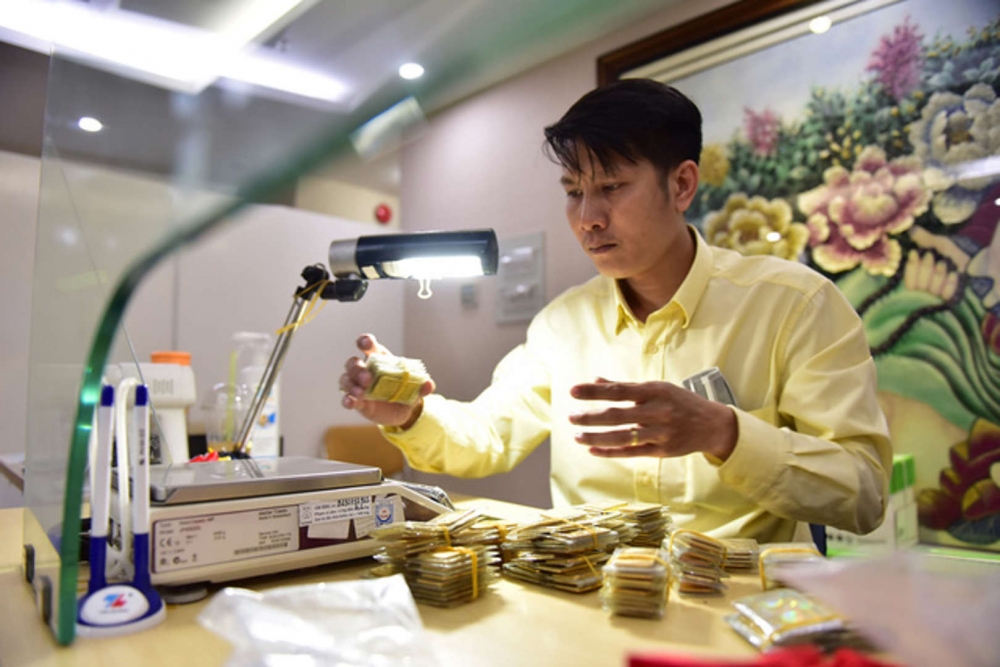 Khoảng 1.000 tấn vàng được Việt Nam nhập khẩu trong 21 năm, riêng TP.HCM tiêu thụ 800 tấn