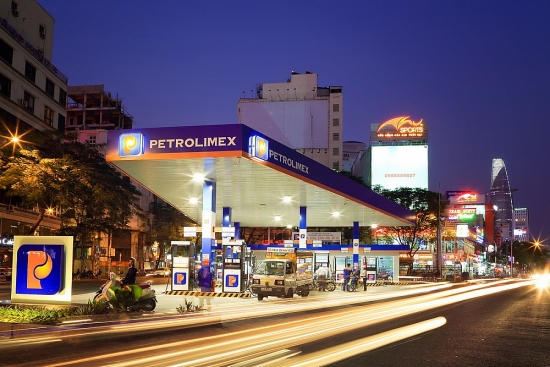Quỹ bình ổn xăng dầu Petrolimex còn 2.051 tỷ đồng