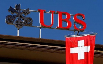 "Ôm" 17,3 tỷ USD trái phiếu Credit Suisse, trái chủ AT1 "méo mặt" sau khi UBS nhập cuộc