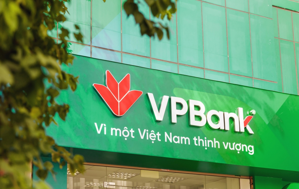 Con trai Chủ tịch VPBank đăng ký mua 70 triệu cổ phiếu VPB