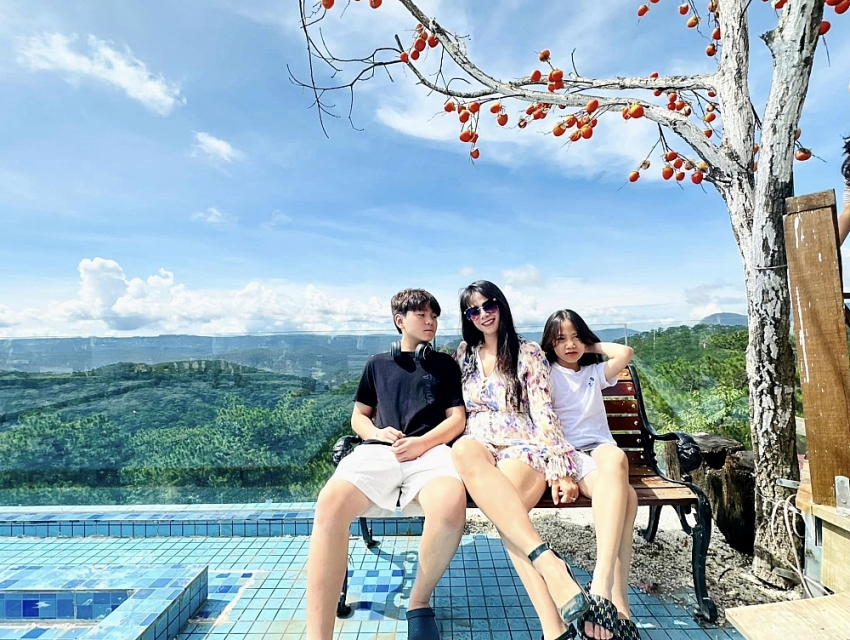 Hậu ly hôn Shark Bình, doanh nhân Đào Lan Hương mua 5ha đất xây 