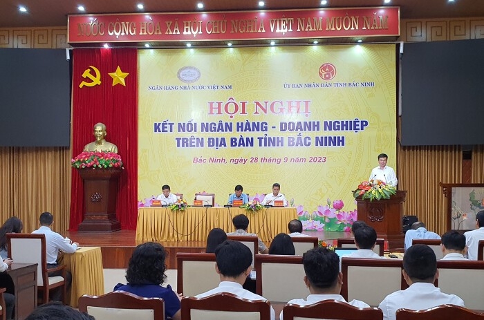 Thừa tiền, ngân hàng lo sợ giảm lãi cho vay tiếp thì sẽ lỗ