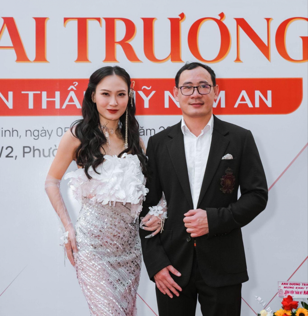 Nữ CEO Việt là giám khảo trẻ nhất tại Hoa hậu Hòa Bình Quốc tế 2023, 28 tuổi đã xây dựng và điều hành Bệnh viện Thẩm mỹ có tiếng