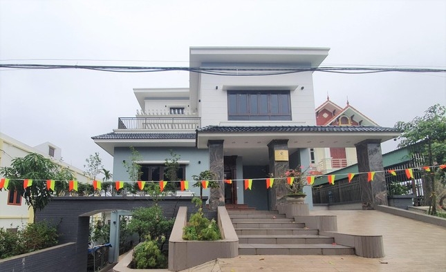 Làng tỷ phú nức tiếng ở Nam Định: Đi vài trăm mét có một dinh thự, tàu trăm tỷ xuôi ngược khắp chốn, nổi tiếng với đám cưới của 