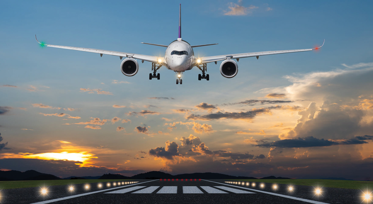 Giá nhiên liệu liên tục biến động, ngành hàng không thêm chật vật