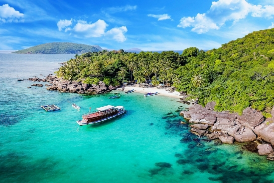 Địa phương sở hữu bờ biển đẹp nhất Việt Nam chi hơn 2.200 tỷ làm tuyến đường ven biển