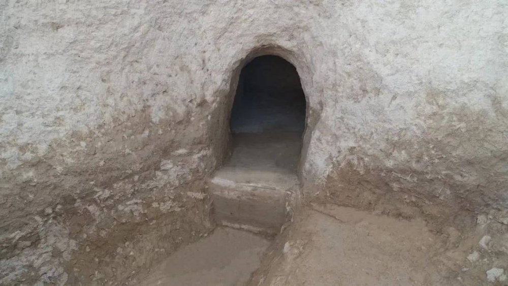 Giới khảo cổ Trung Quốc náo động: Phát hiện mạng lưới đường hầm bí mật 4.300 năm tuổi nằm dưới thành phố đá