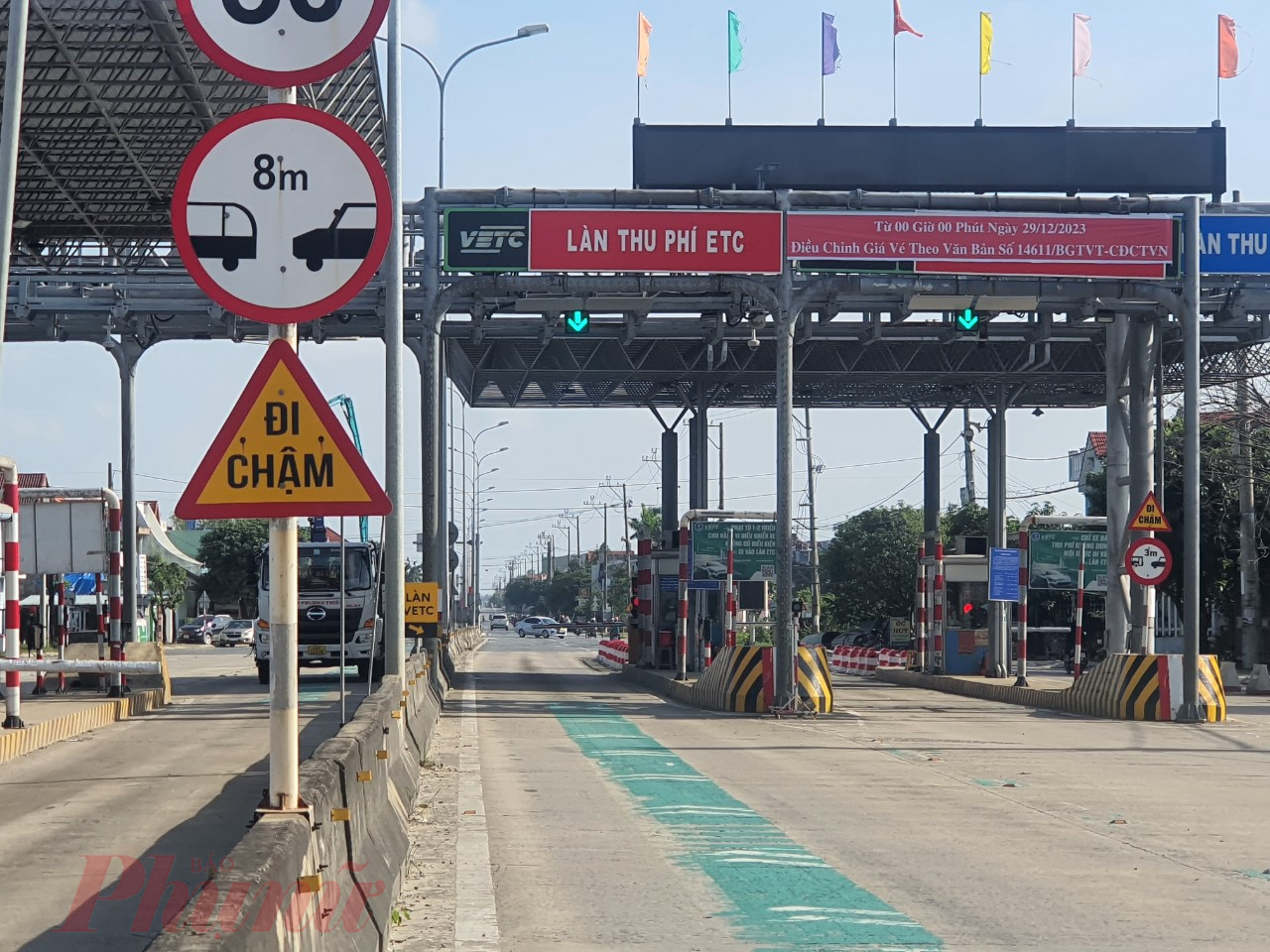 Trạm BOT ở Quảng Nam xin đóng dải phân cách trên quốc lộ 1A để "gom" xe qua  trạm - Báo Phụ Nữ