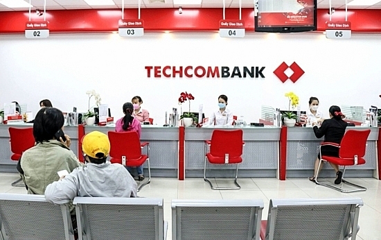 Phó Tổng Giám đốc Techcombank đăng kí bán bớt cổ phiếu