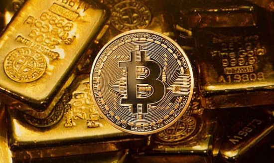 4 biểu đồ giải mã đà tăng giá chóng mặt của Bitcoin