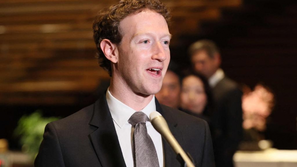 Sinh nhật tuổi 40, ông chủ Facebook tự tặng bản thân siêu du thuyền trị giá nửa tỷ USD
