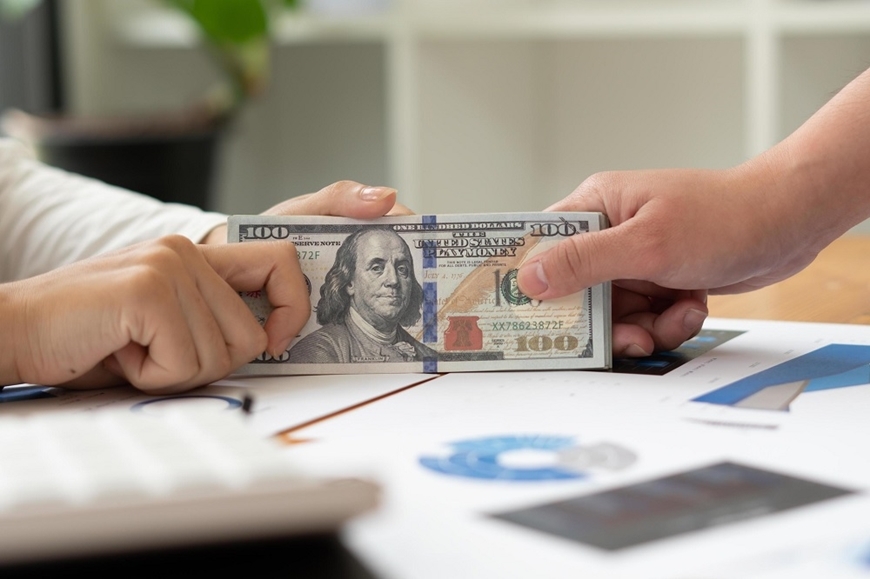 Khối ngoại bán ròng 11/12 tháng gần nhất, tổng giá trị bán 41.330 tỷ đồng ngay trước thềm nâng hạng TTCK