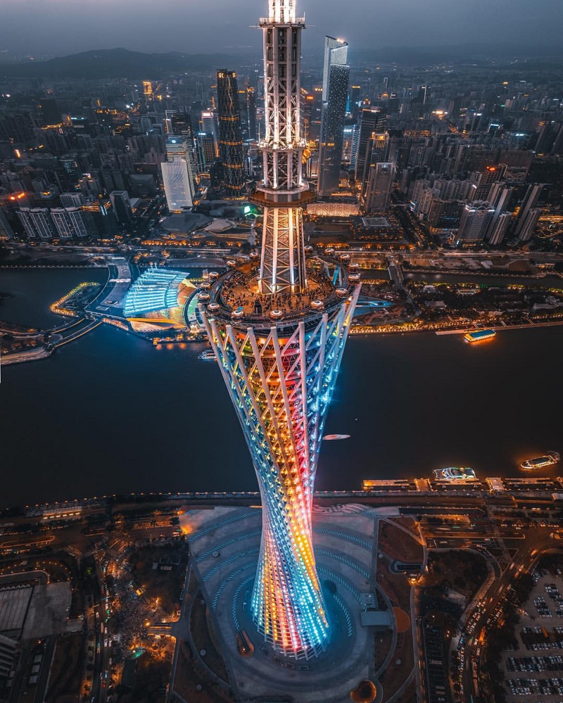 Bị sét đánh 6 lần liên tiếp chỉ trong 1 giờ, tòa nhà 'chọc trời' bậc nhất châu Á vẫn trụ vững nhờ một công nghệ 'khủng', sức mạnh vượt xa tưởng tượng