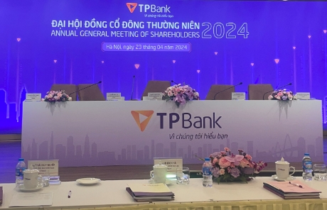 Chủ tịch TPBank tự tin công bố hoàn thành kế hoạch quý I/2024 trước 108 cổ đông tham dự