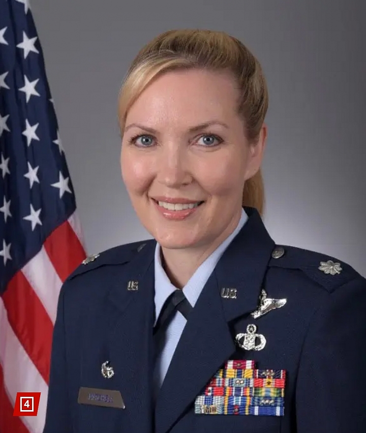 Nữ Thượng nghị sĩ Mỹ bị bắt giam vì nghi án trộm cắp: Vẫn là Trung tá Lực lượng Phòng không Quốc gia