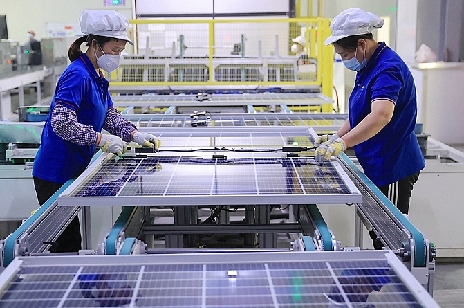 Doanh nghiệp Mỹ ‘kêu cứu’, đòi áp thuế quan với pin năng lượng mặt trời giá rẻ của Đông Nam Á