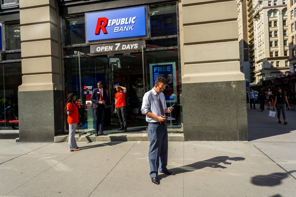 Nóng: Một ngân hàng Mỹ vừa sụp đổ, ghi nhận sự cố đầu tiên trong năm nay