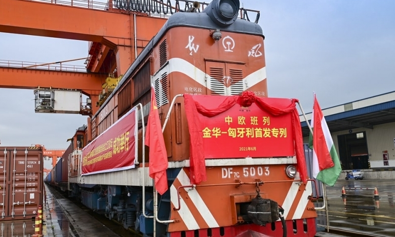 Biển Đỏ hỗn loạn, Trung Quốc ‘ngư ông đặc lợi’ nhờ tuyến đường sắt vươn tới 219 thành phố châu Âu