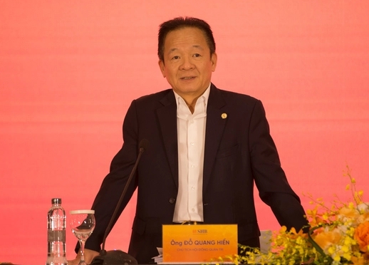 Cổ đông SHB chê trụ sở 'bé bằng con kiến', Chủ tịch Đỗ Quang Hiển tuyên bố xây trụ sở 'khủng' giữa trung tâm Hà Nội trên khu đất 'kim cương'