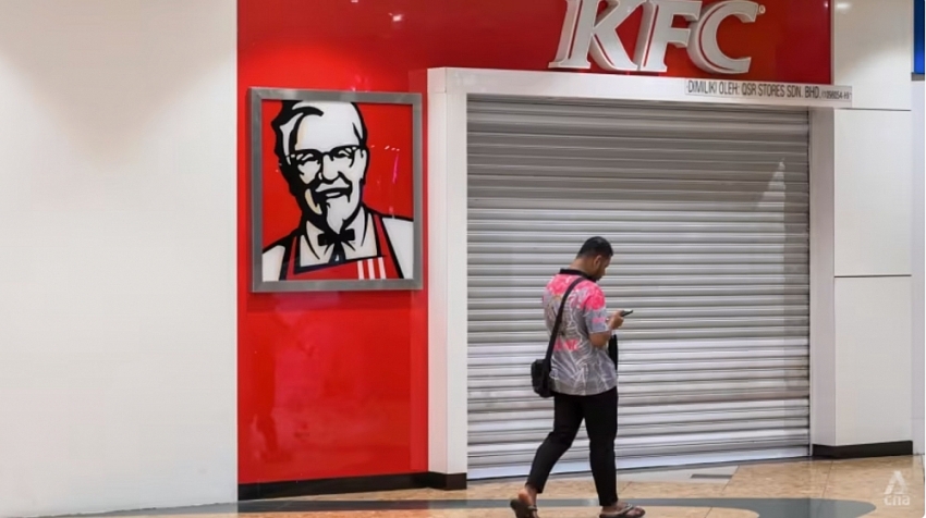 ‘Vua gà rán” KFC đột ngột đóng cửa hơn trăm cửa hàng ở Malaysia vì lý do ‘ngả ngửa’