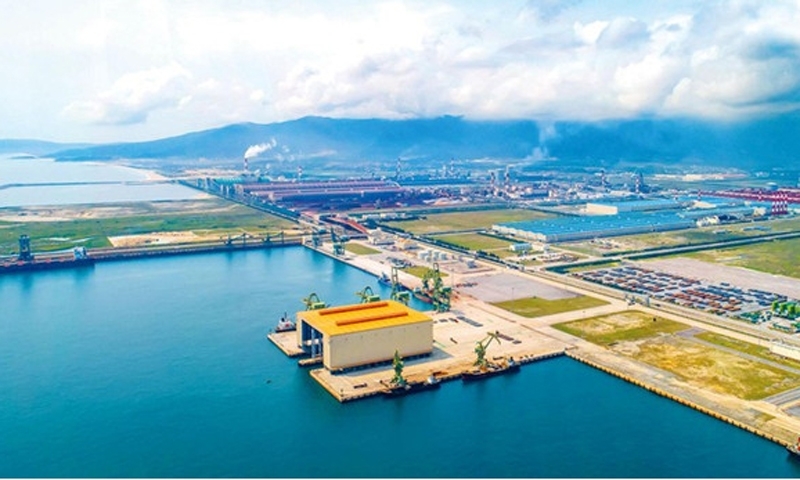 Tập đoàn Dầu khí Việt Nam làm việc với tỉnh Hà Tĩnh về siêu dự án LNG 60.000 tỷ đồng do PV Power và PV Gas triển khai