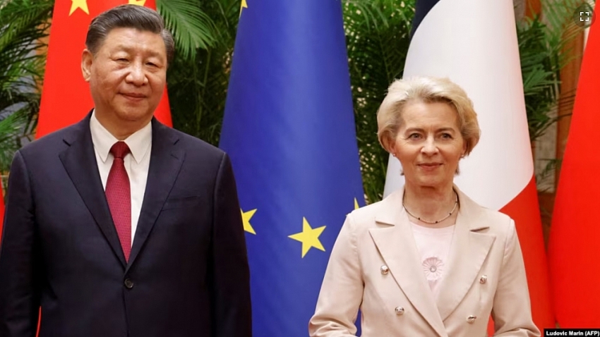 Chủ tịch Tập Cận Bình vừa đến châu Âu, Trung Quốc đã bị 'dằn mặt' vì ‘bóp méo thị trường’