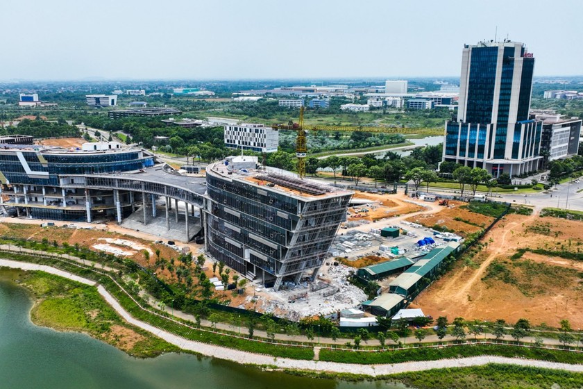 Xây dựng Quyết định chuyển giao Ban Quản lý Khu Công nghệ cao Hòa Lạc | Báo  Pháp luật Việt Nam điện tử