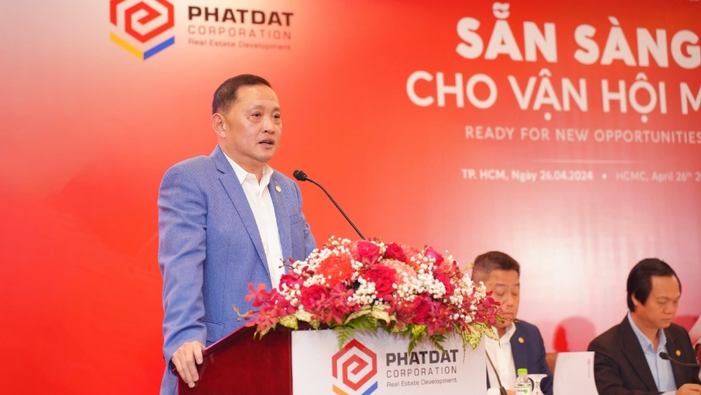 Chủ tịch Phát Đạt và công ty liên quan đăng ký mua gần 64 triệu cổ phiếu PDR
