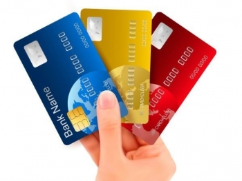 MasterCard và Visa thu từ ngân hàng Việt Nam khoảng 270 loại phí mỗi năm