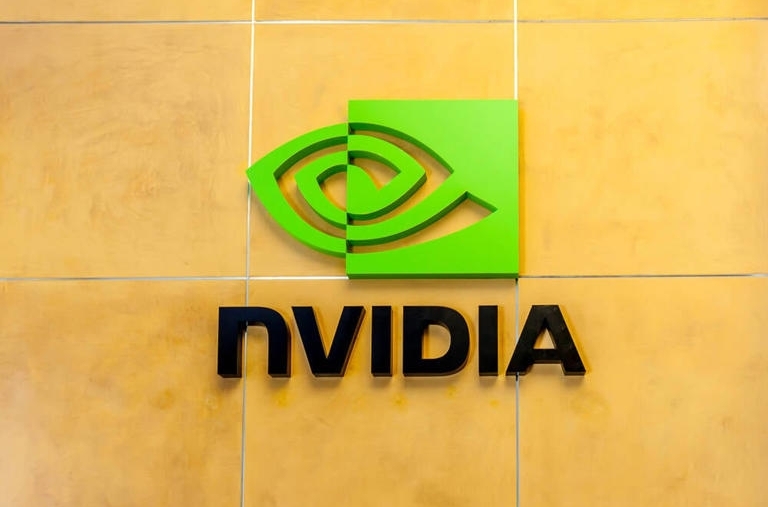 Cổ phiếu tăng ‘như vũ bão’, các sếp lớn Nvidia đồng loạt bán chốt lời