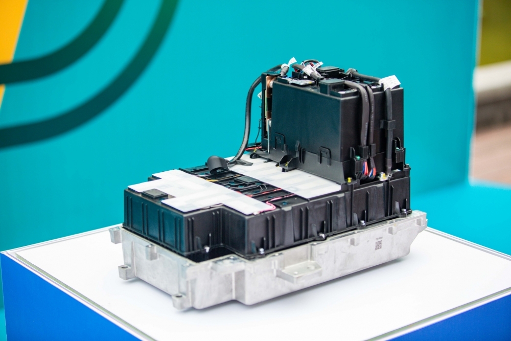 Cú bắt tay giữa Sơn Hà và Selex Motor: Kỳ tích xe máy điện 'đổi pin như đổ xăng'
