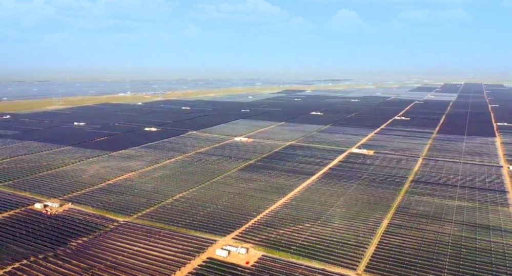Sản xuất bằng 5 lần thế giới cộng lại, Trung Quốc lâm vào khủng hoảng thừa năng lượng mặt trời