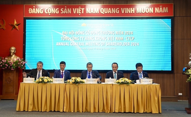 Vietnam Airlines (HVN) tiết lộ thời gian cổ phiếu thoát khỏi diện bị hạn chế giao dịch