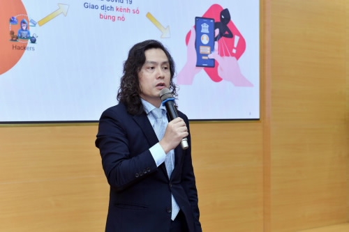 Ông Lưu Danh Đức - Phó Tổng Giám đốc phụ trách Khối Công nghệ thông tin, SHB