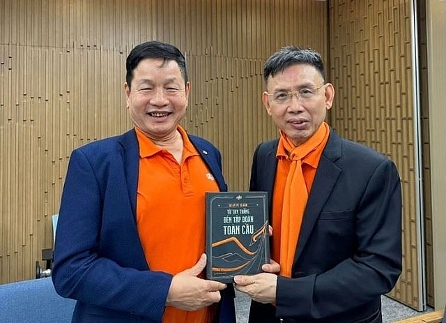 Gây dựng FPT từ những ngày đầu, 'lão tướng' Đỗ Cao Bảo sở hữu khối tài sản bao nhiêu?
