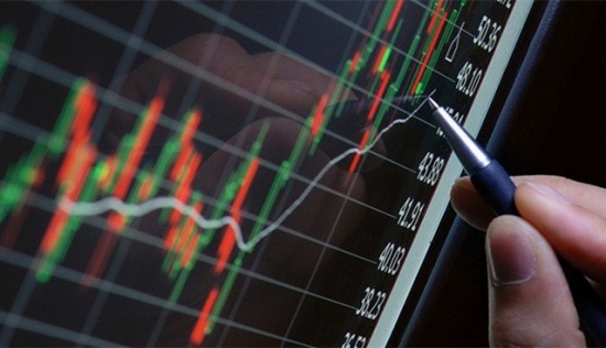 Quỹ mở 'bứt phá' bỏ xa VN-Index, tâm điểm hai đơn vị dẫn đầu tăng trưởng trên 30%