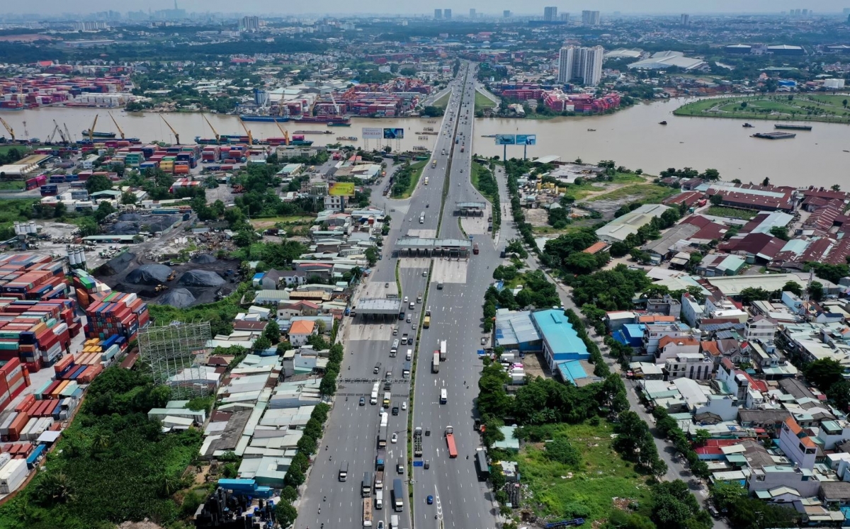 2.400 lao động sẵn lòng theo công ty rời khỏi khu công nghiệp lâu đời nhất Việt Nam
