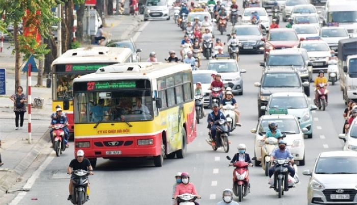 Dự kiến năm 2030, 5 khu vực tại Hà Nội sẽ hạn chế ô tô, xe máy xăng