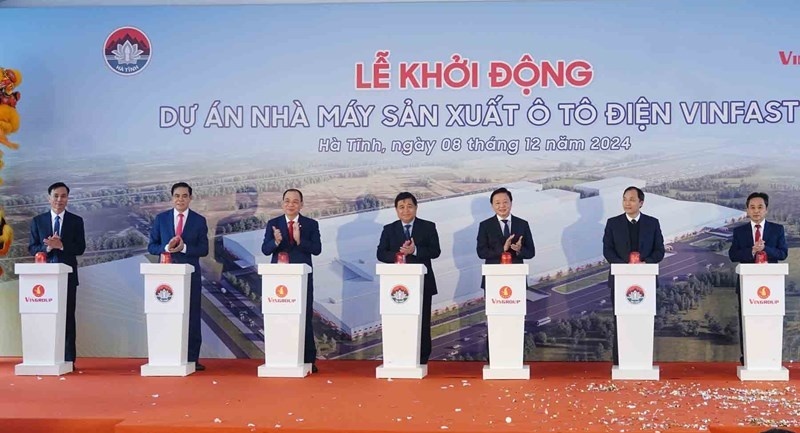 Vingroup (VIC) chính thức khởi động dự án nhà máy ô tô điện 7.300 tỷ đồng tại Hà Tĩnh