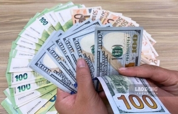 Tự ý mua, bán USD sẽ bị phạt đến 100 triệu đồng