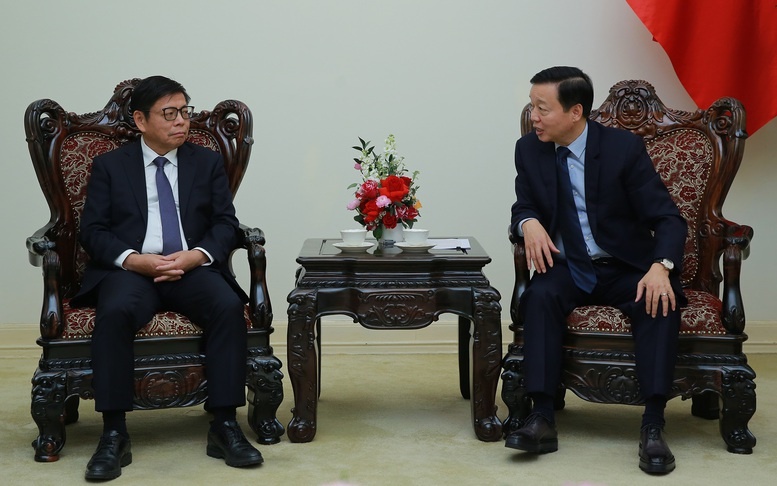 Phó Thủ tướng đề nghị tập đoàn hàng đầu Trung Quốc tham gia các dự án đường sắt tại Việt Nam