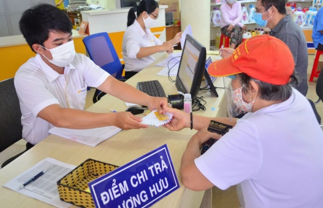Từ 1/7/2025: 3 trường hợp sẽ bị tạm dừng lương hưu