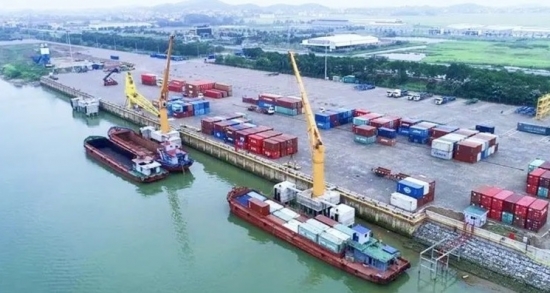 ICD Tân Cảng - Long Bìnhh huy động vốn đầu tư 2 kho cảng, cổ phiếu ILB phá đỉnh lịch sử
