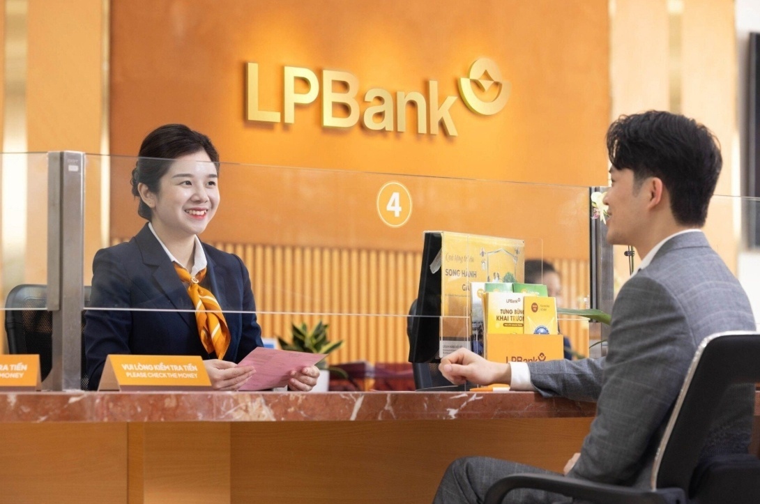 LPBank (LPB) gia nhập ‘đường đua’ cho người trẻ vay vốn mua nhà lãi suất chỉ từ 3,88%