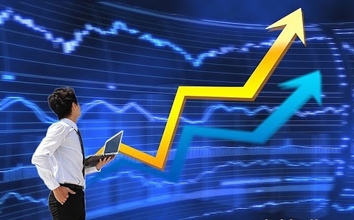 Cổ phiếu Vingroup tăng trần sau tin quan trọng, VN-Index hướng mốc 1.330 điểm