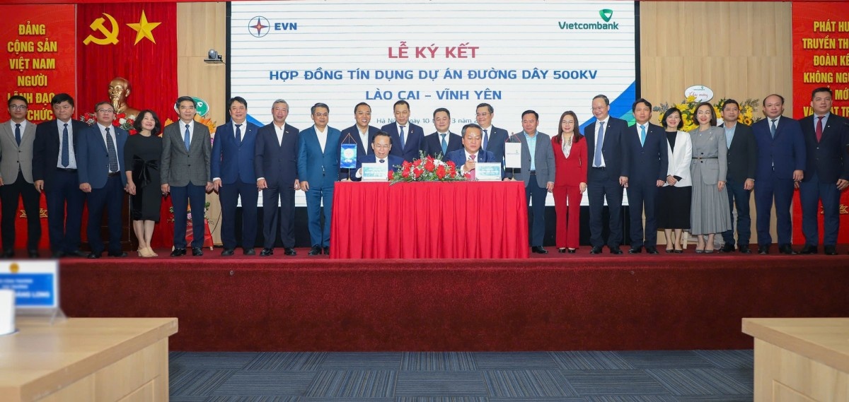 EVN vay Vietcombank (VCB) thêm hơn 5.400 tỷ cho dự án đường dây 500kV Lào Cai - Vĩnh Yên