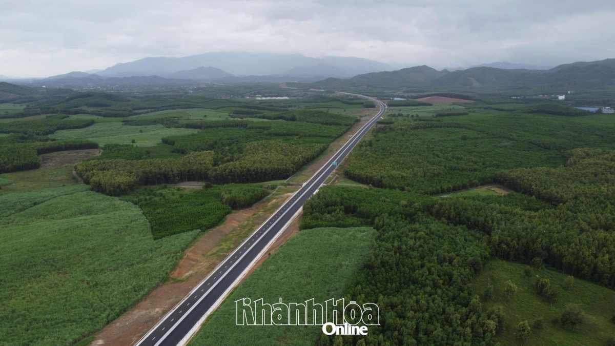 Liên danh Sơn Hải thi công vượt tiến độ, gần 70km trên cao tốc 12.000 tỷ đồng sẵn sàng thông xe sớm