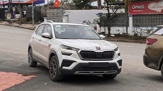 Mẫu SUV châu Âu là đối thủ của Xforce, Creta lộ diện trên đường phố Việt Nam